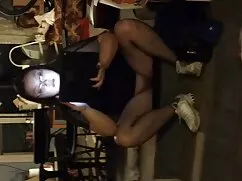 La lengua de la madre, que estaba viendo la película videos amateurmexicanos