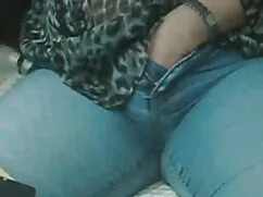 Rociar a la chica en el borde del baño y xxx amateurs mexicano en el cuerpo